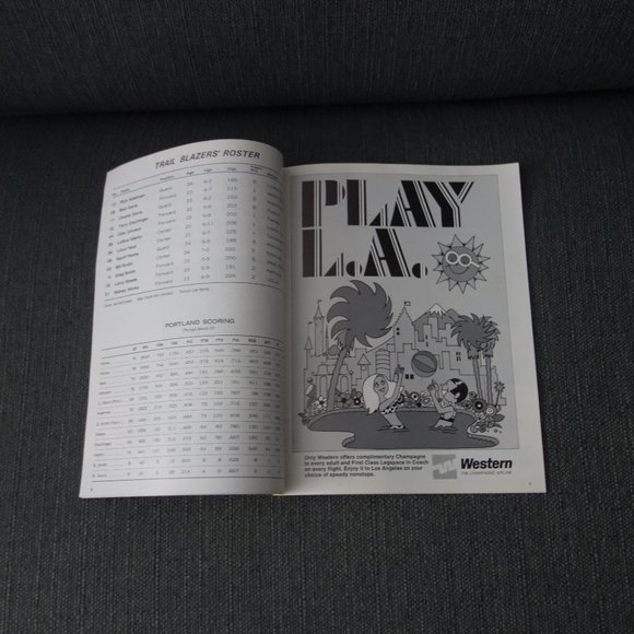 Portland Trailblazers Trail Blazers vs Braves March 25 1973 Official Program - Picture 9 of 9
